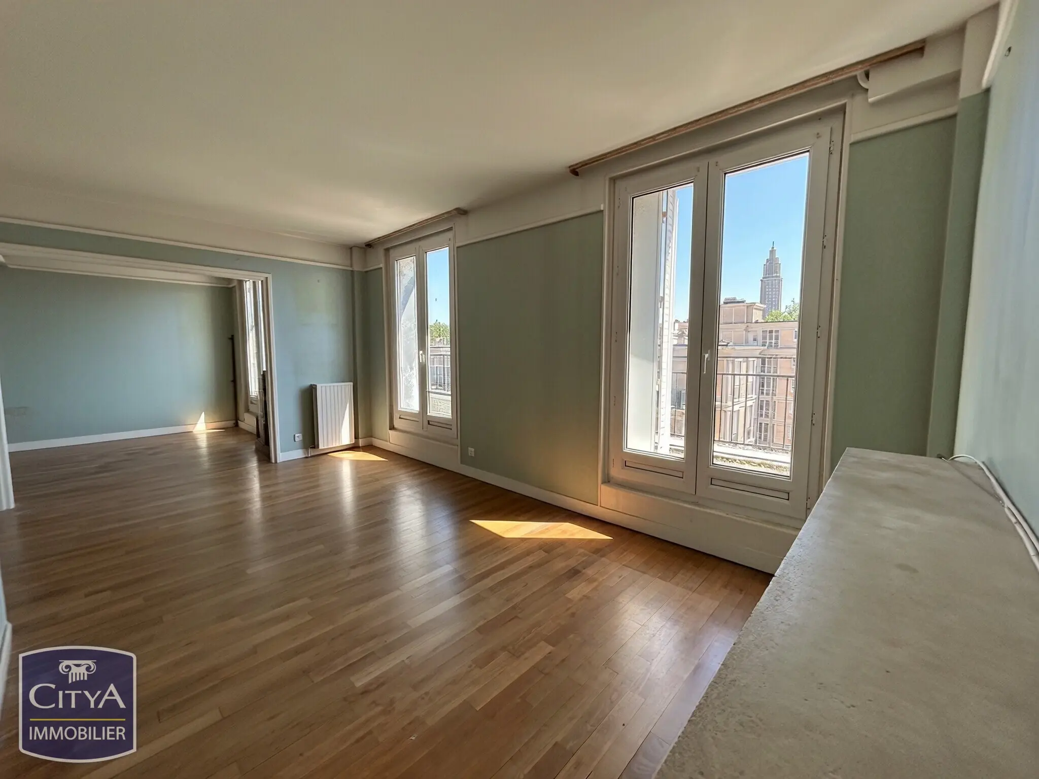 Photo 1 Appartement 6 pièces 116.73m²