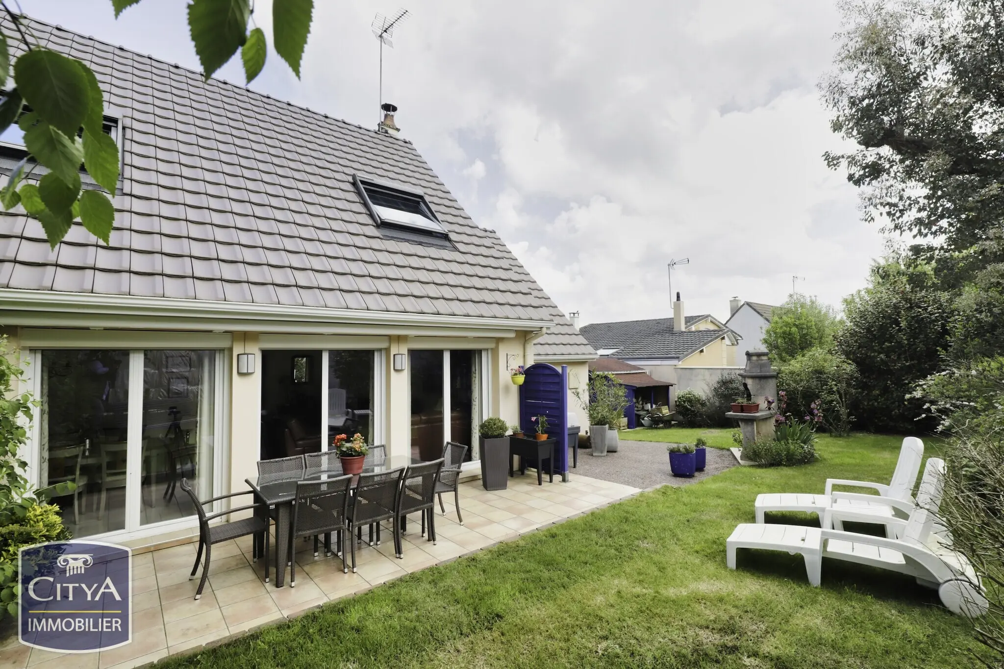 Photo 1 Maison 5 pièces 115m²
