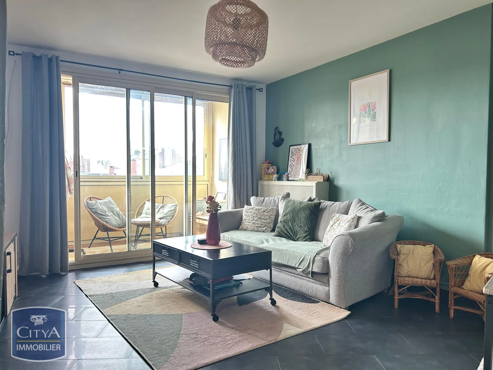 Photo 1 Appartement 4 pièces 80m²