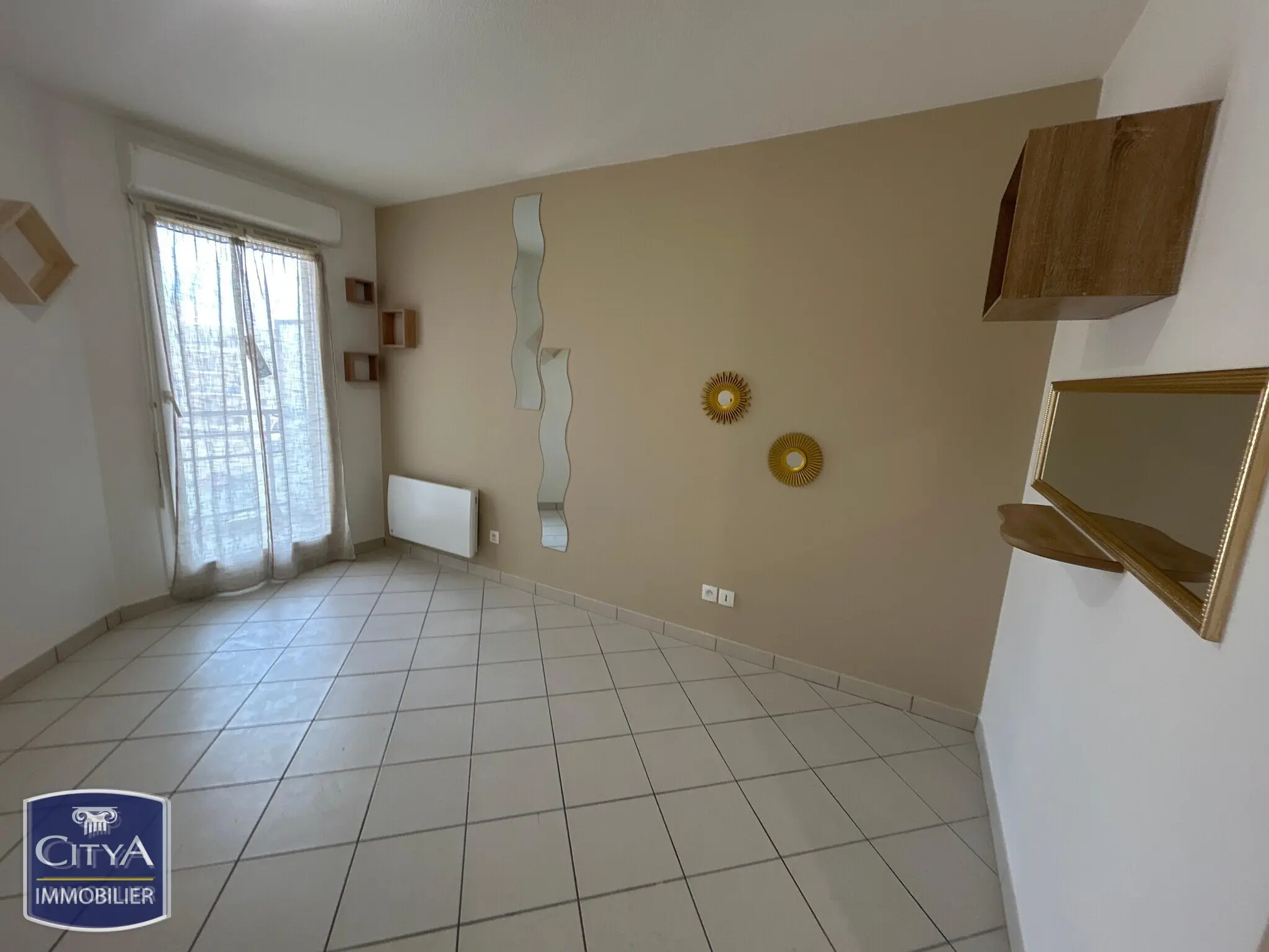 Photo 2 Appartement 1 pièce 19.09m²