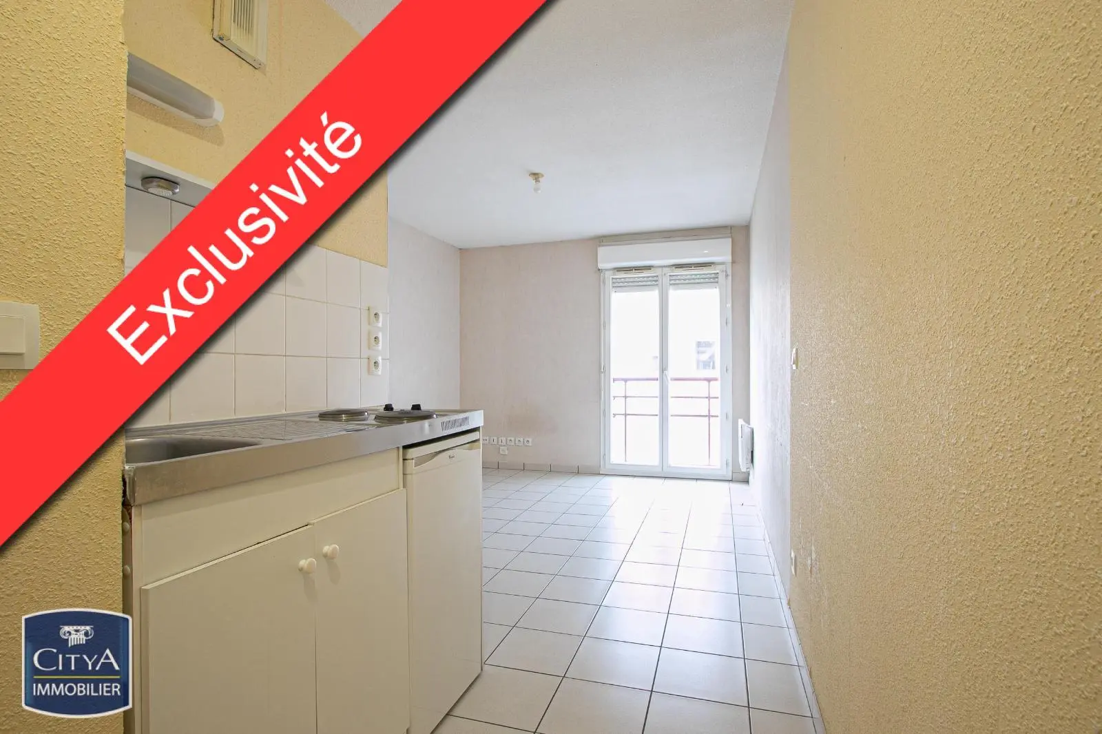 Photo 1 Appartement 1 pièce 20m²