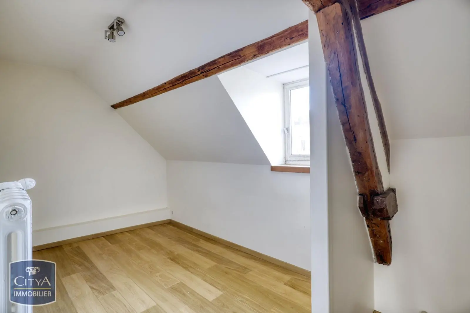 Photo 10 Maison 6 pièces 195m²