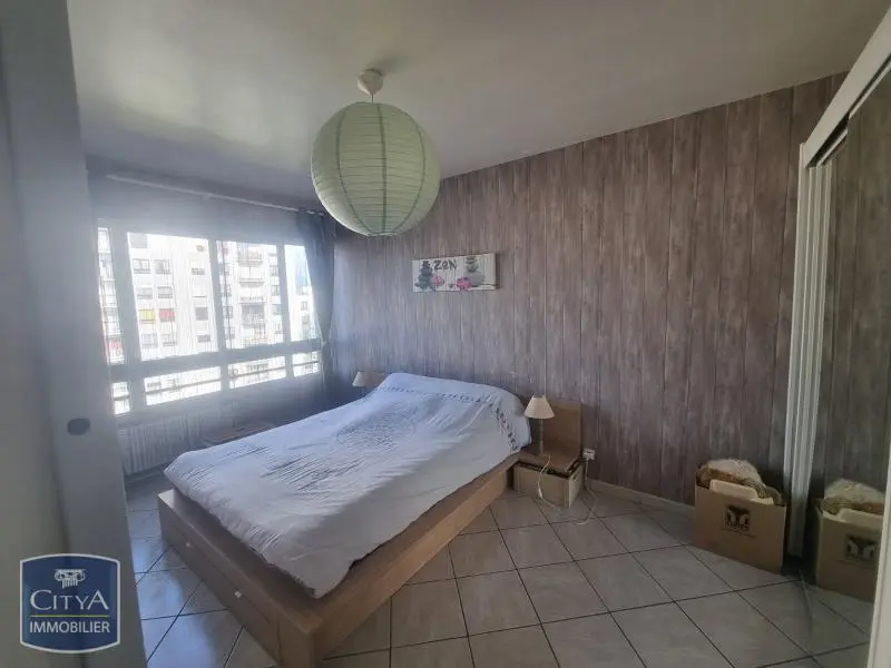 Photo 8 Appartement 5 pièces 90.45m²