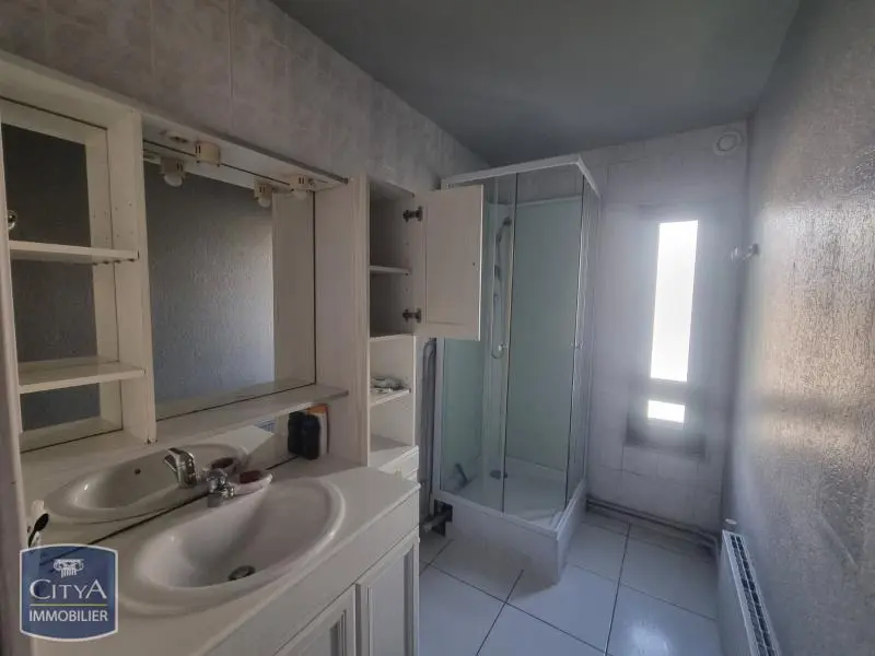 Photo 10 Appartement 5 pièces 90.45m²