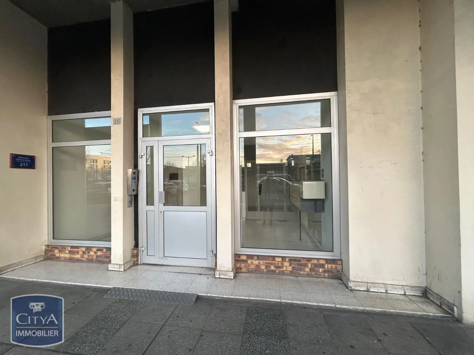 Photo 2 Appartement 5 pièces 90.45m²