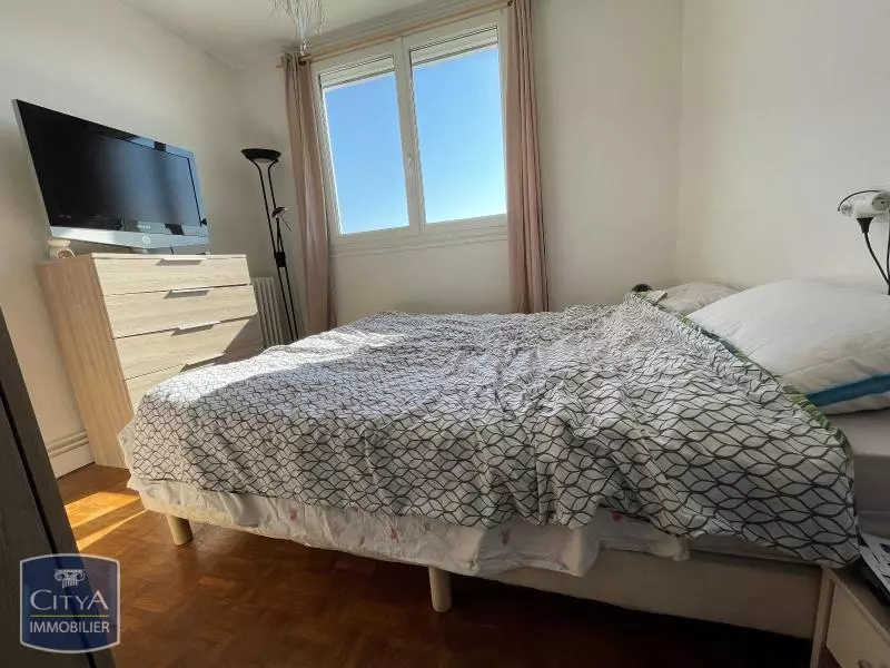 Illustration pour Appartement 2 pièces 41m² Photo Appartement 2 pièces 41m²