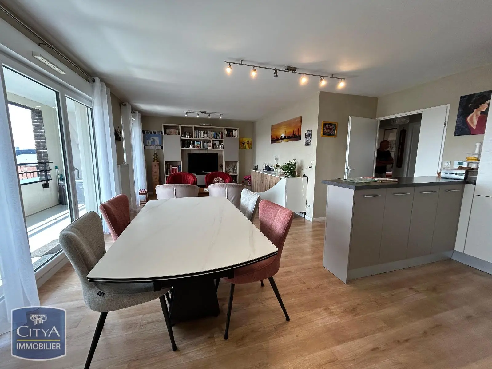 Photo 5 Appartement 4 pièces 77.76m²