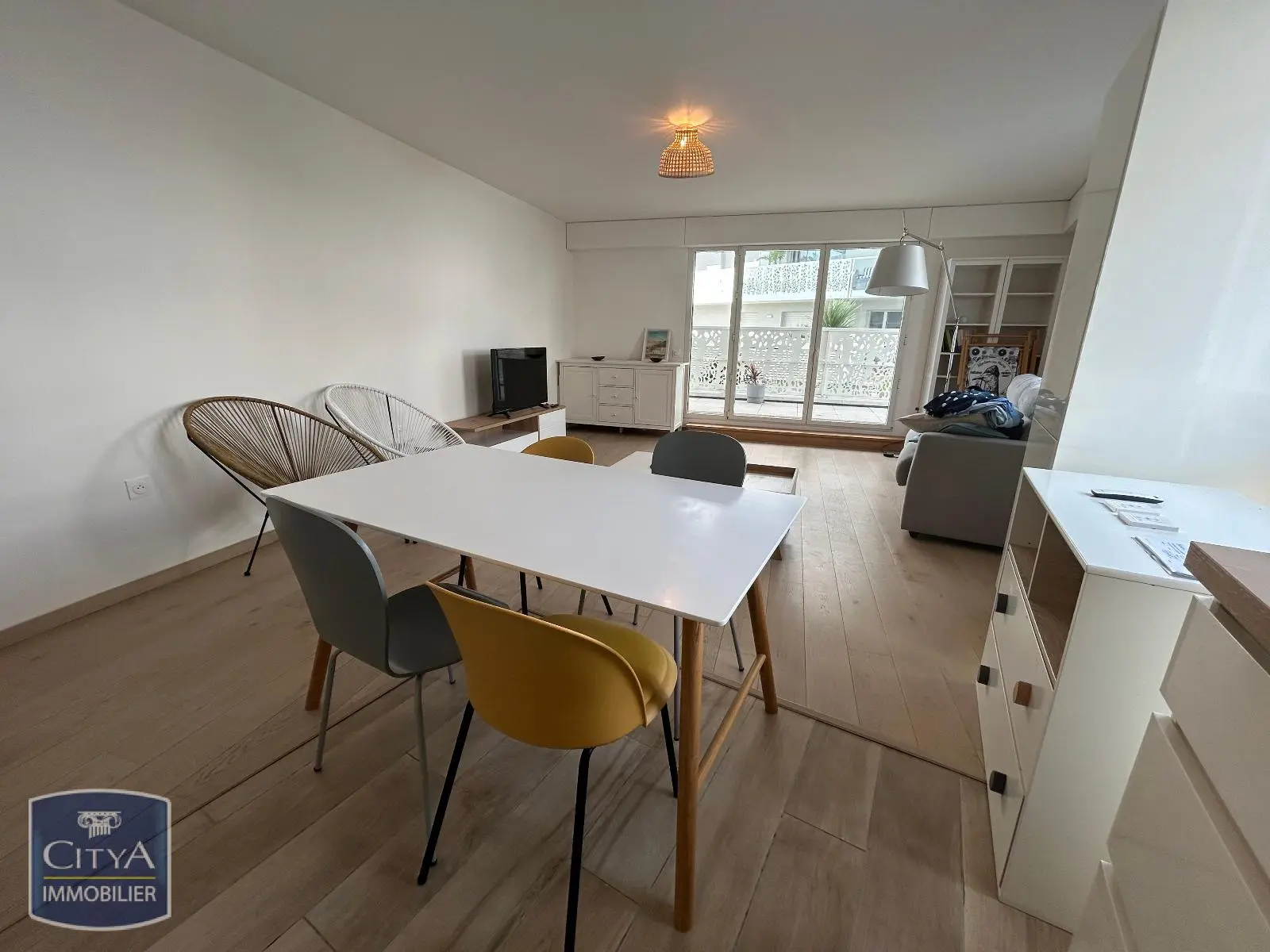 Photo 2 Appartement 3 pièces 75.82m²