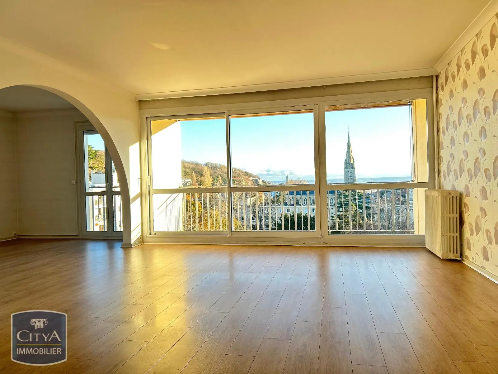 Photo 1 Appartement 4 pièces 105m²