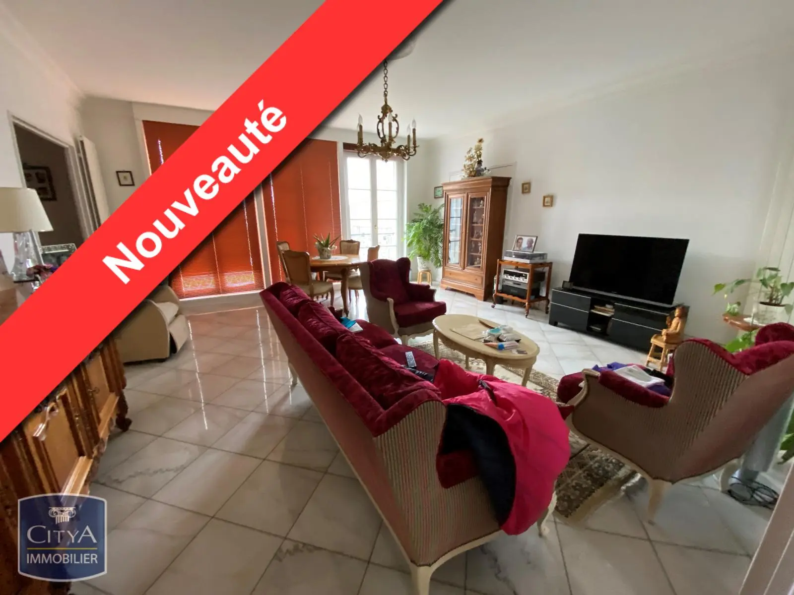 Photo 1 Appartement 5 pièces 127.21m²