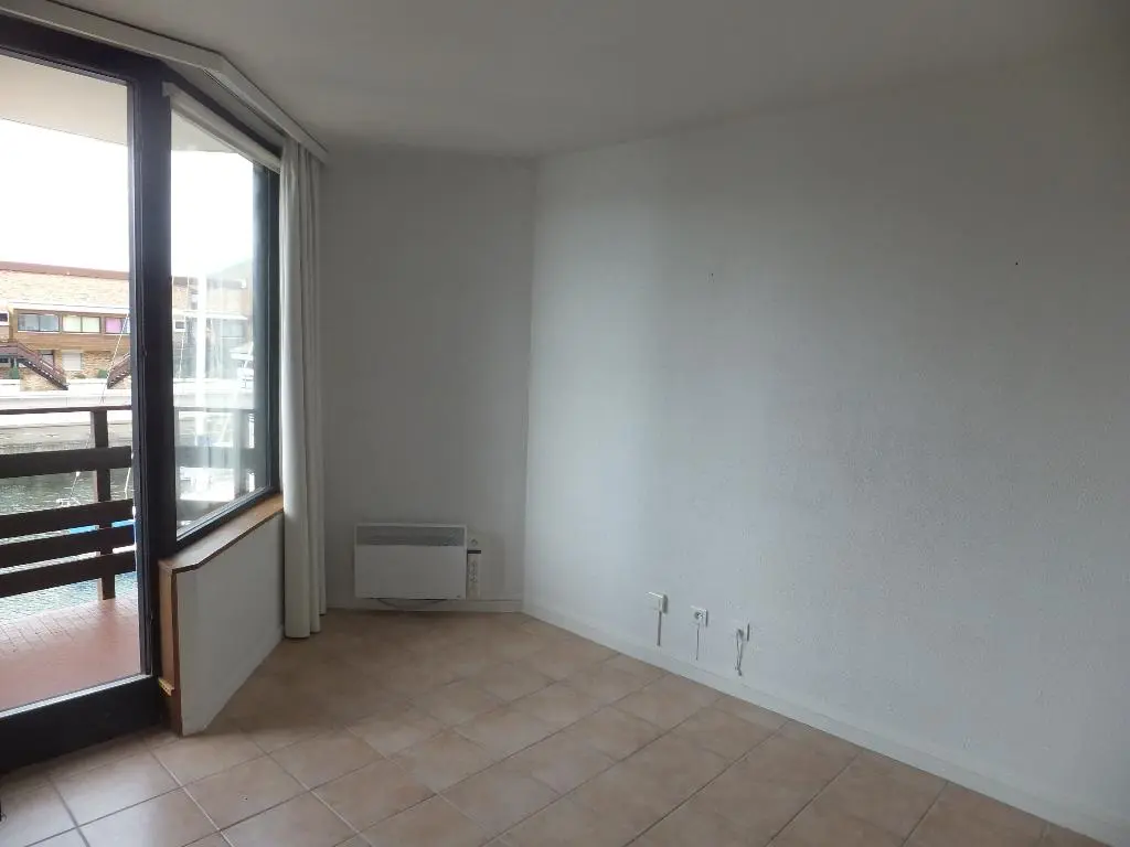 Photo 3 Appartement 1 pièce 22.9m²