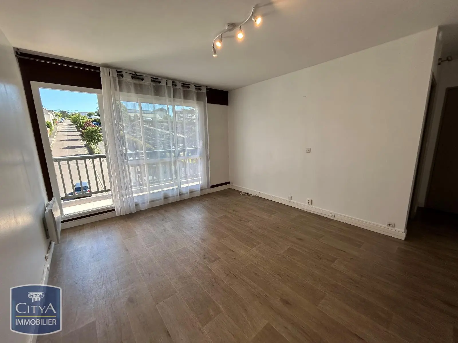 Photo 1 Appartement 2 pièces 37m²