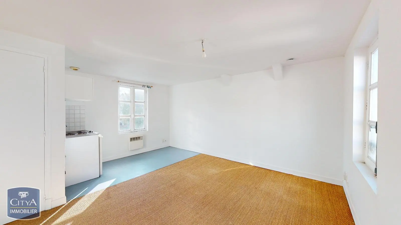 Photo 1 Appartement 1 pièce 20.87m²