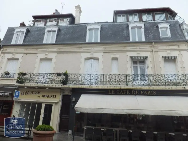 Photo 1 Appartement 1 pièce 11.39m²