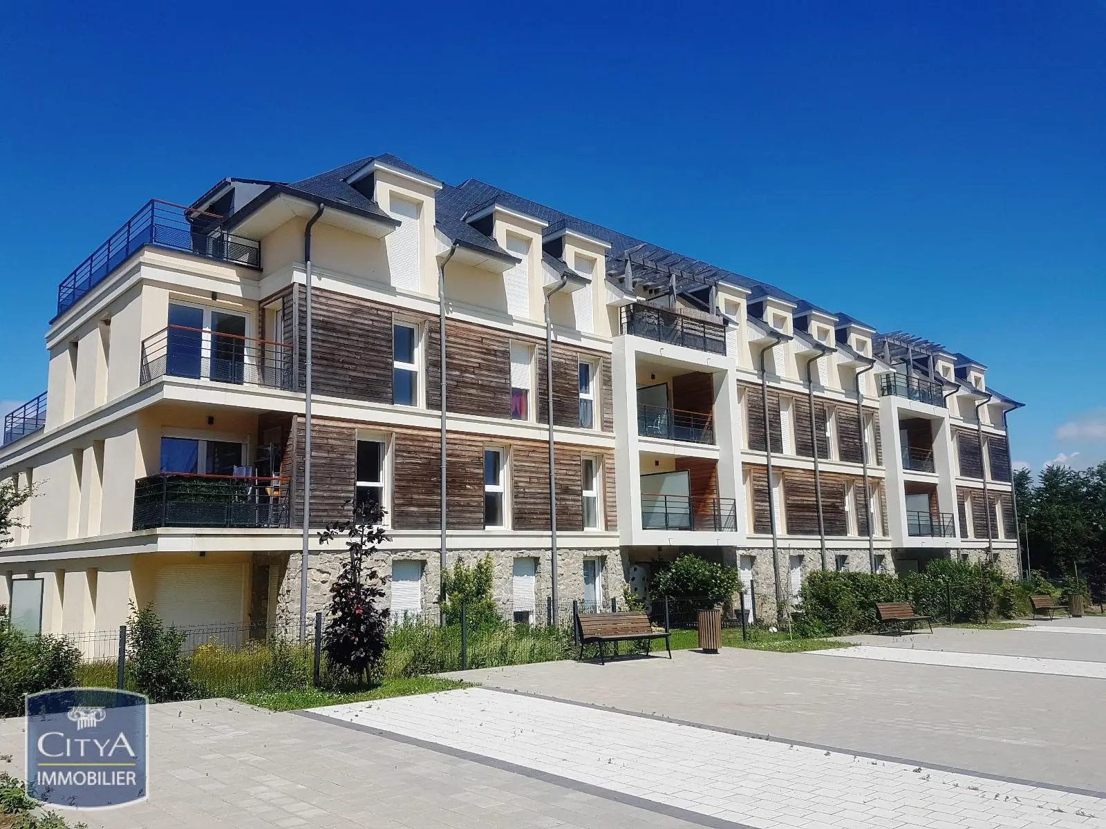 Photo 1 Appartement 4 pièces 78.27m²