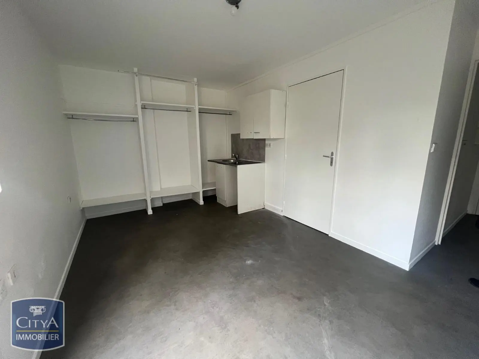 Photo 3 Appartement 1 pièce 18.84m²