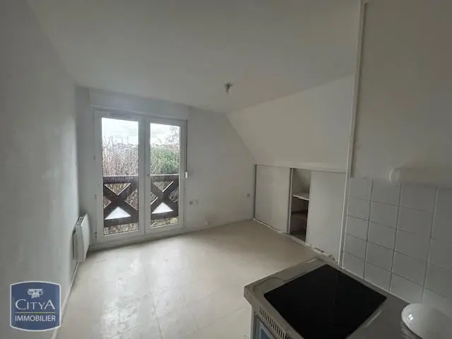 Photo 1 Appartement 1 pièce 14.51m²