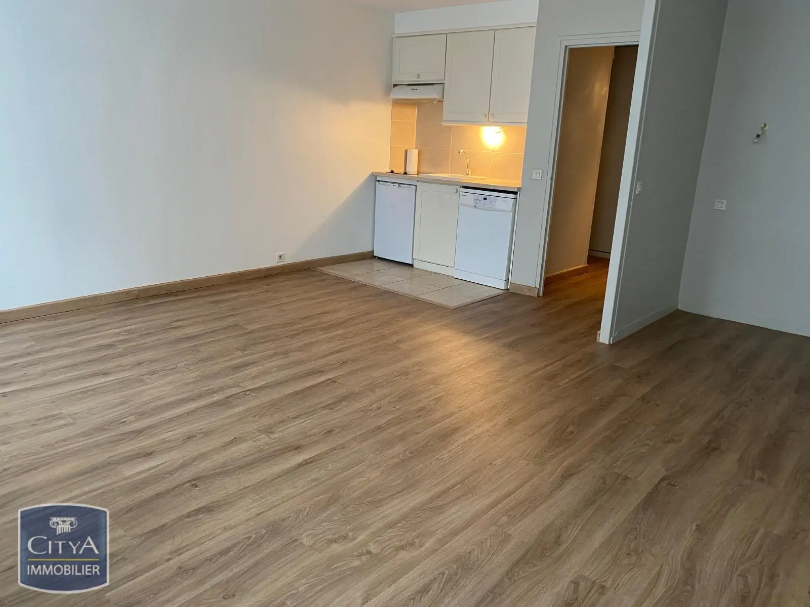 Photo 1 Appartement 1 pièce 35.7m²