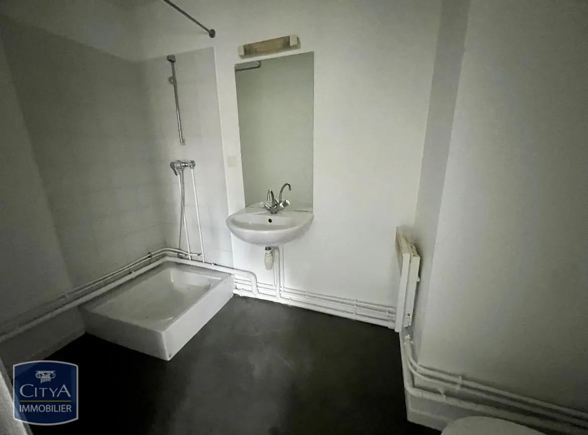 Photo 2 Appartement 1 pièce 18.84m²