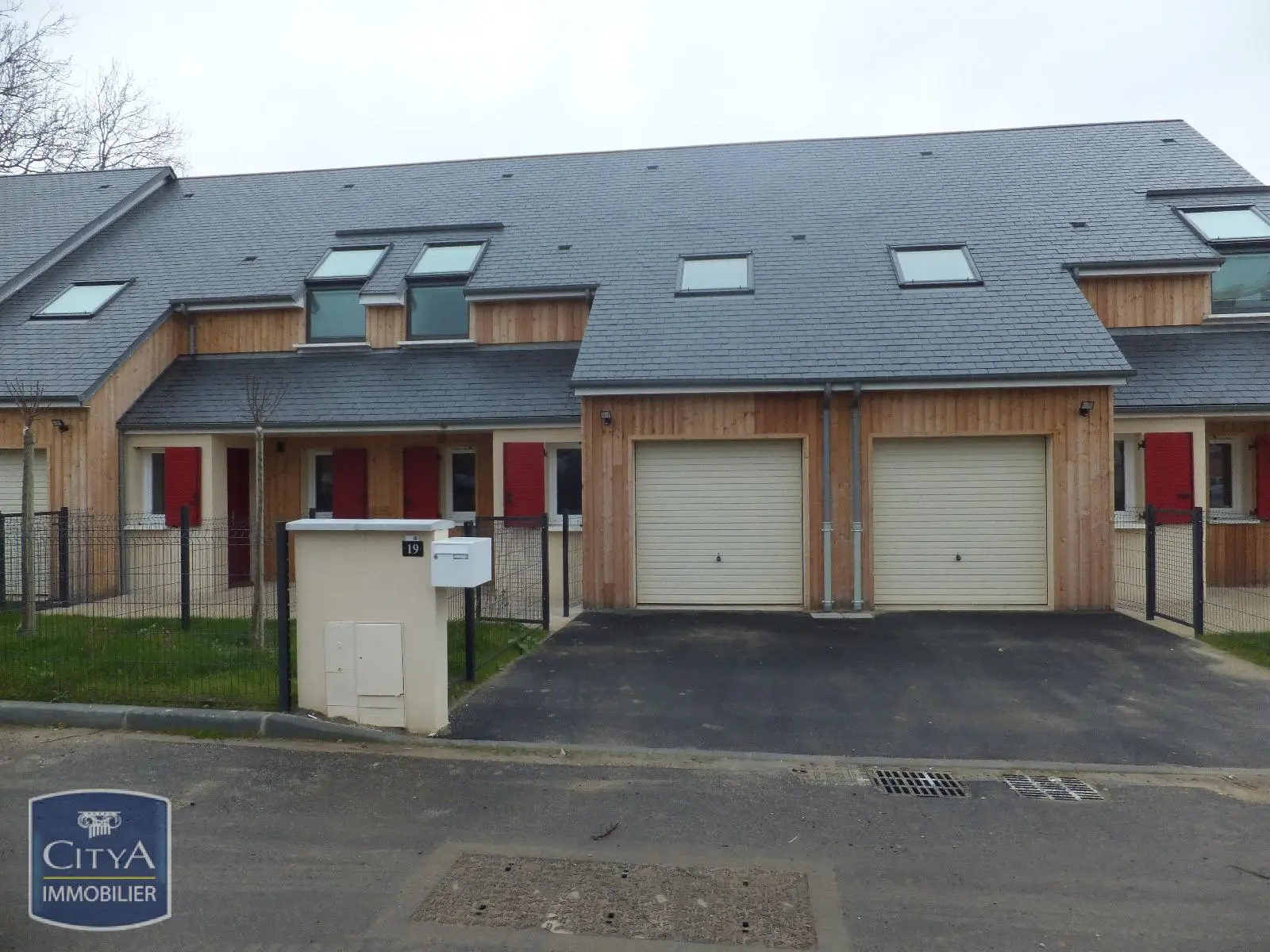 Photo 1 Maison 4 pièces 87.83m²
