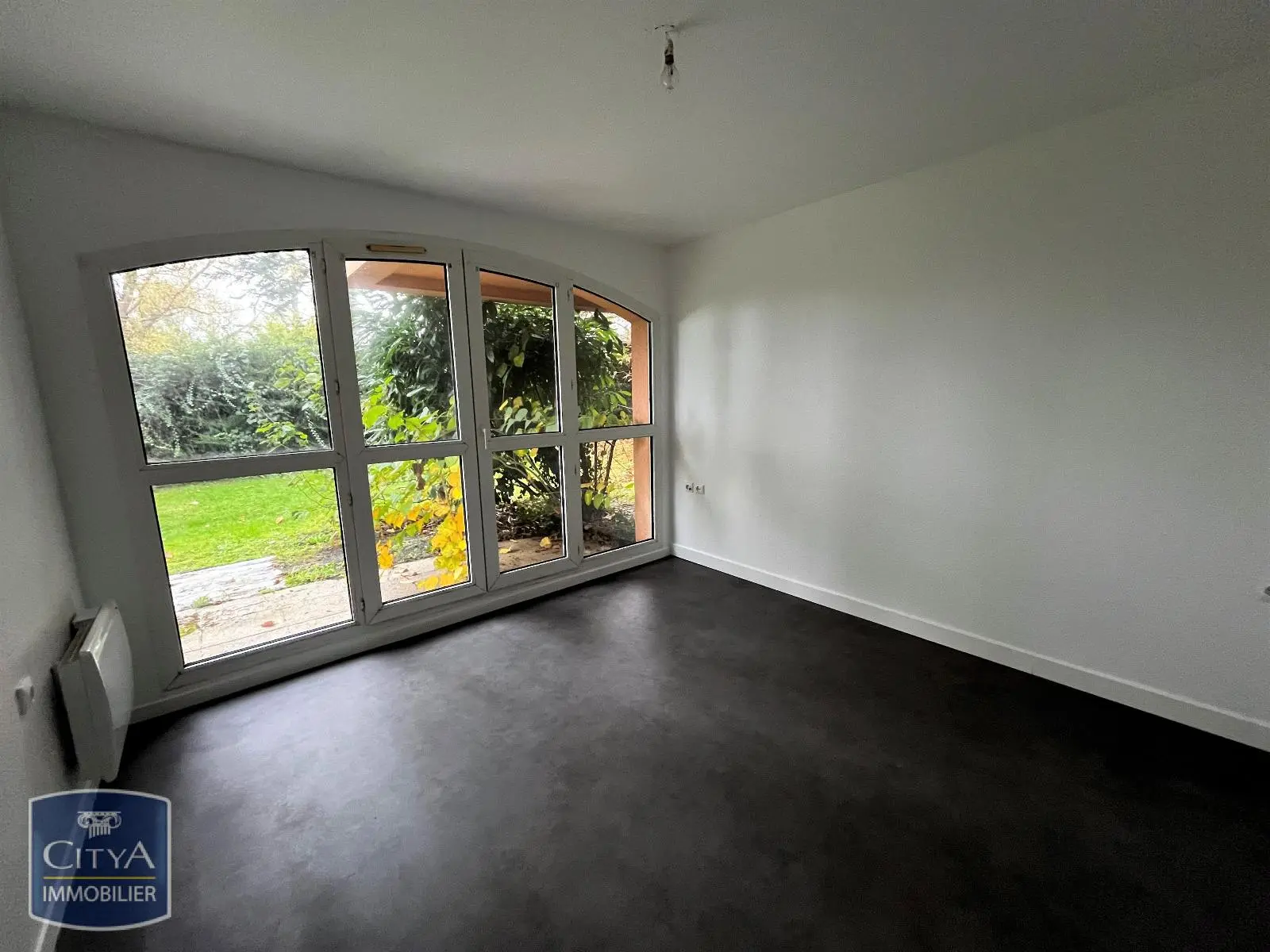 Photo 2 Appartement 2 pièces 33m²