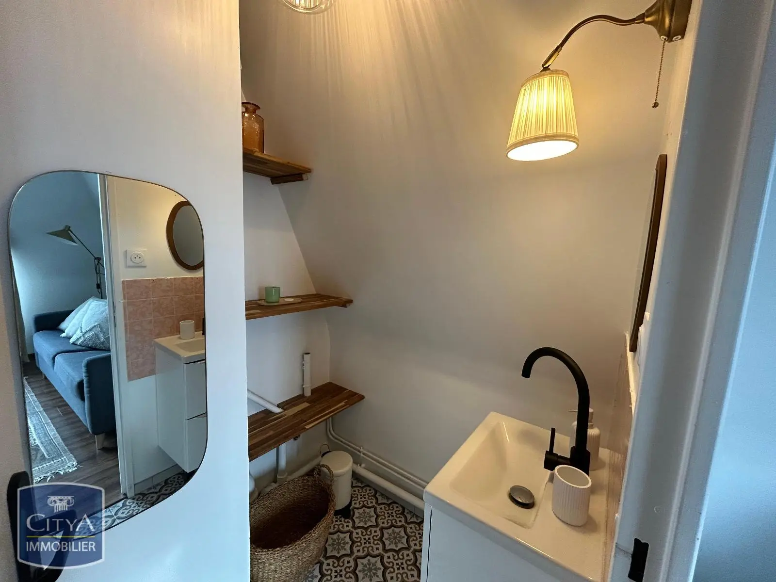 Photo 2 Appartement 1 pièce 15.25m²