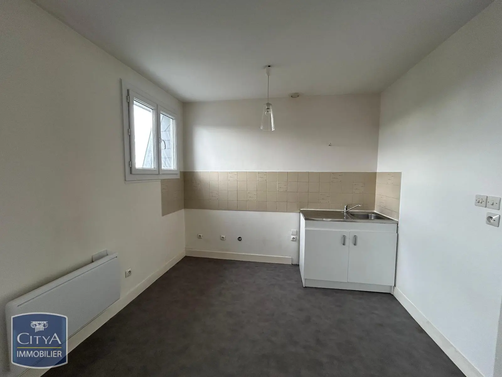 Photo 2 Appartement 1 pièce 30.8m²