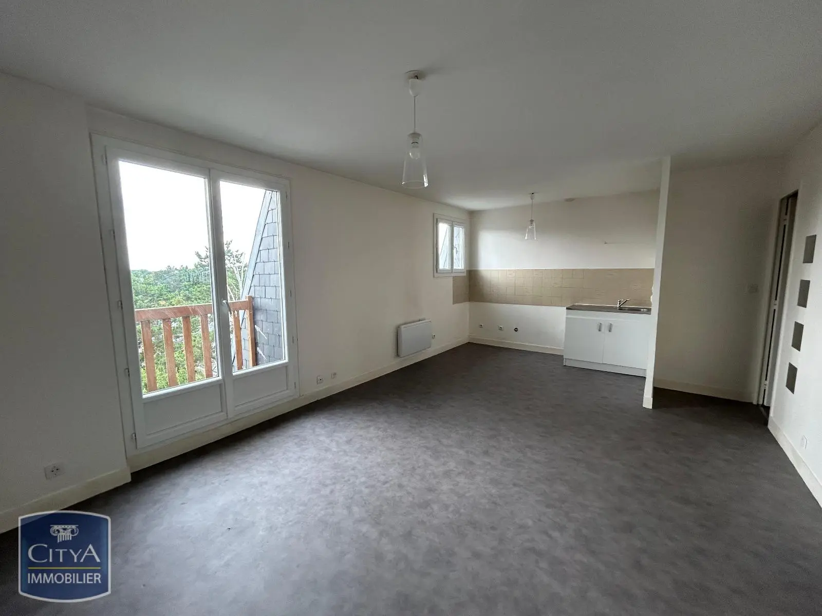 Photo 1 Appartement 1 pièce 30.8m²