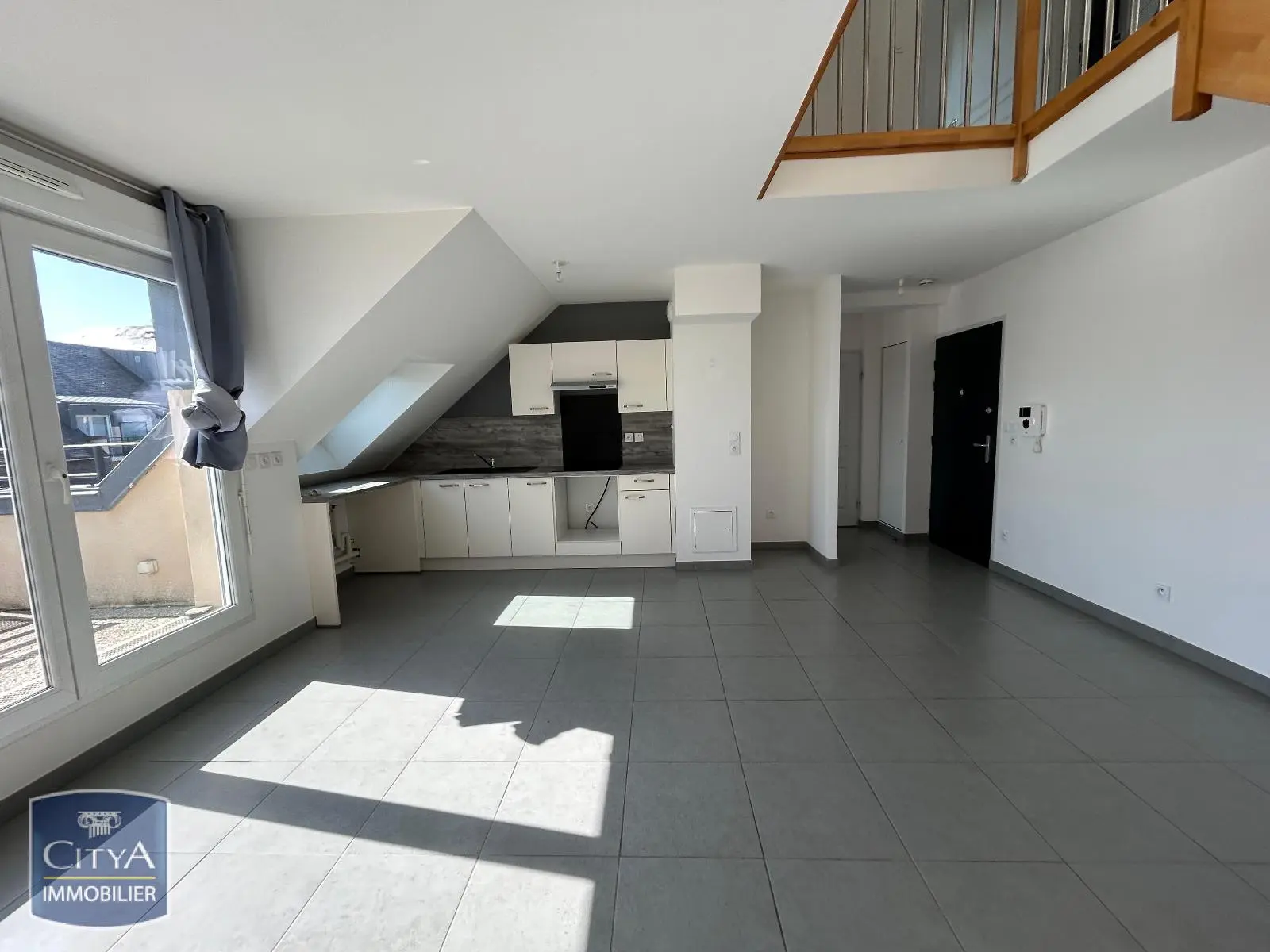 Photo 1 Appartement 4 pièces 78.27m²