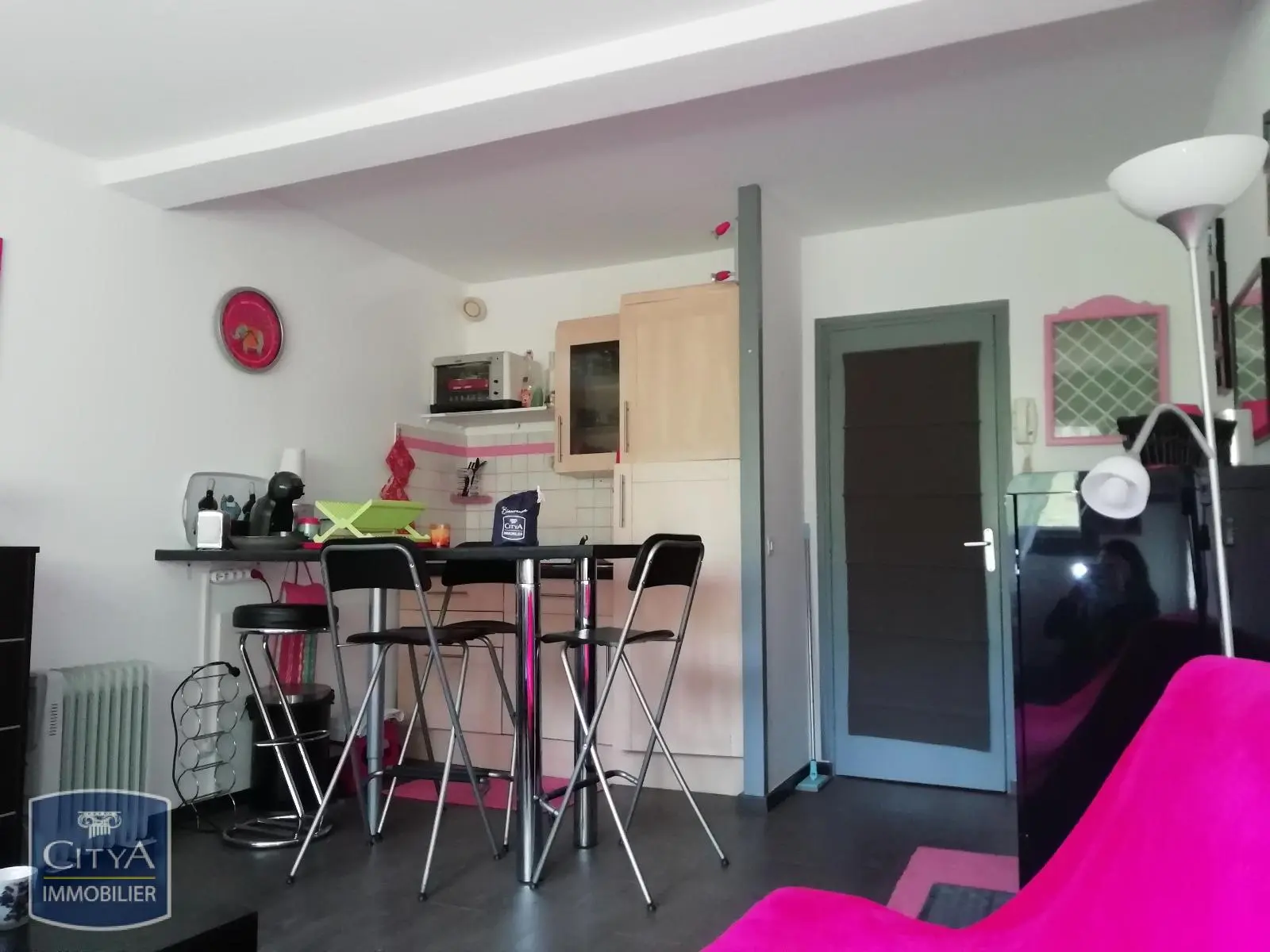Photo 1 Appartement 1 pièce 23m²