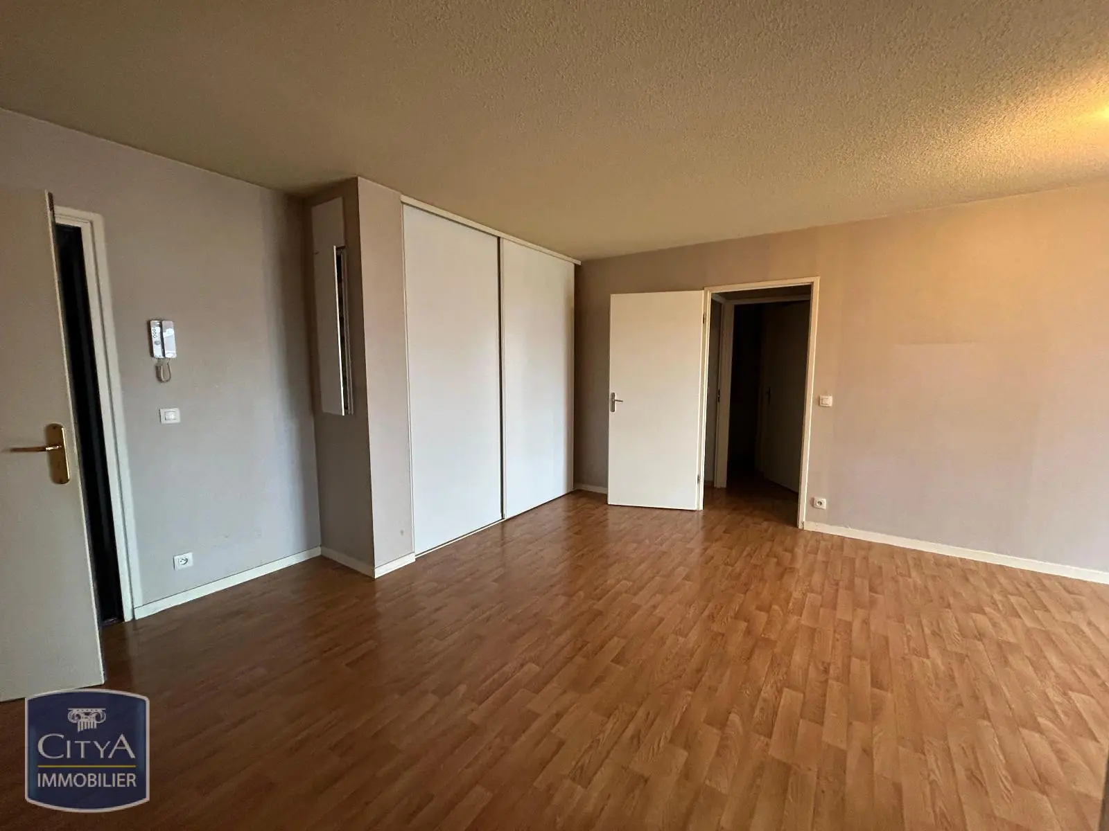 Photo 3 Appartement 3 pièces 63.68m²