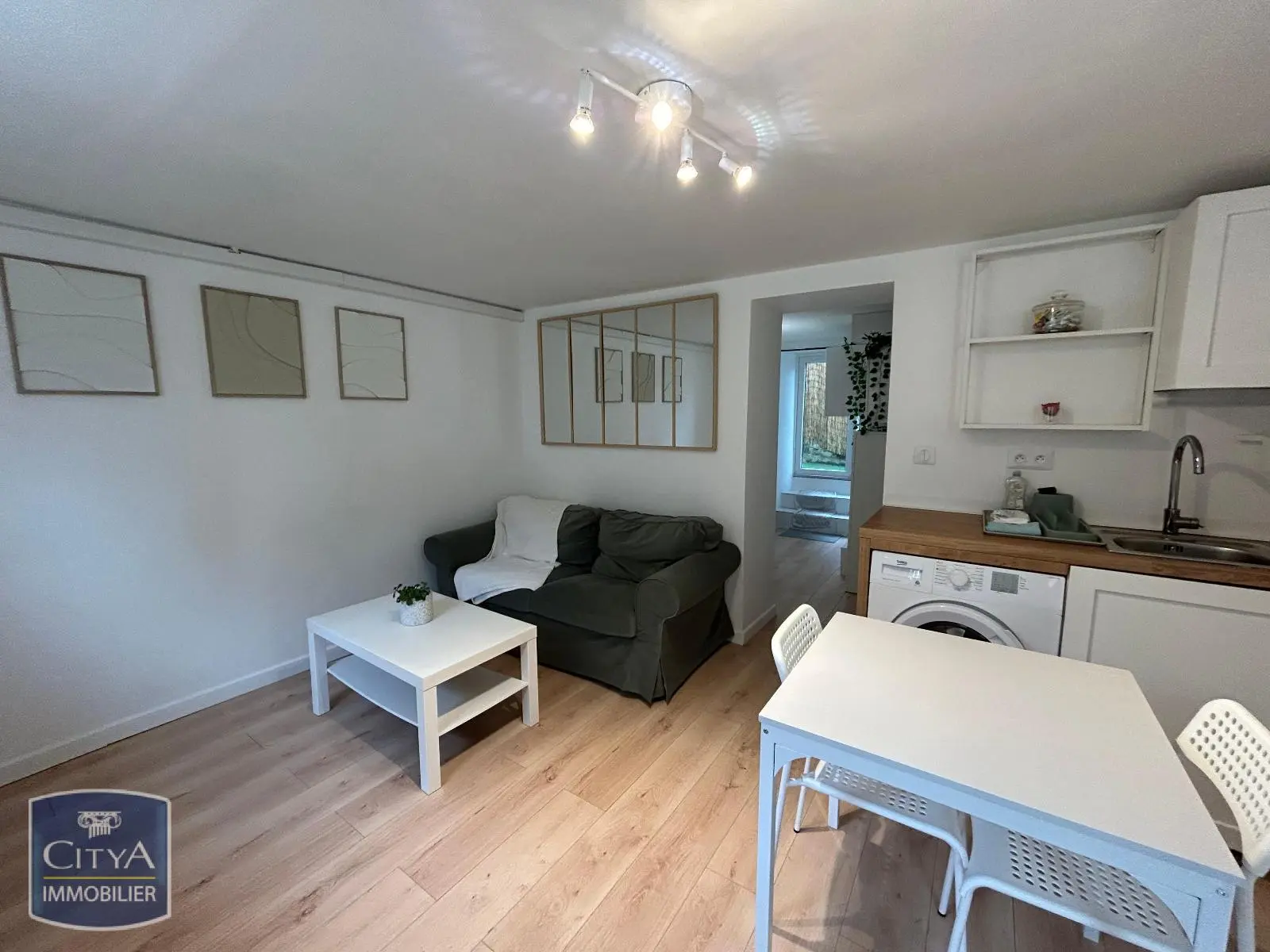 Photo 2 Appartement 2 pièces 23.63m²