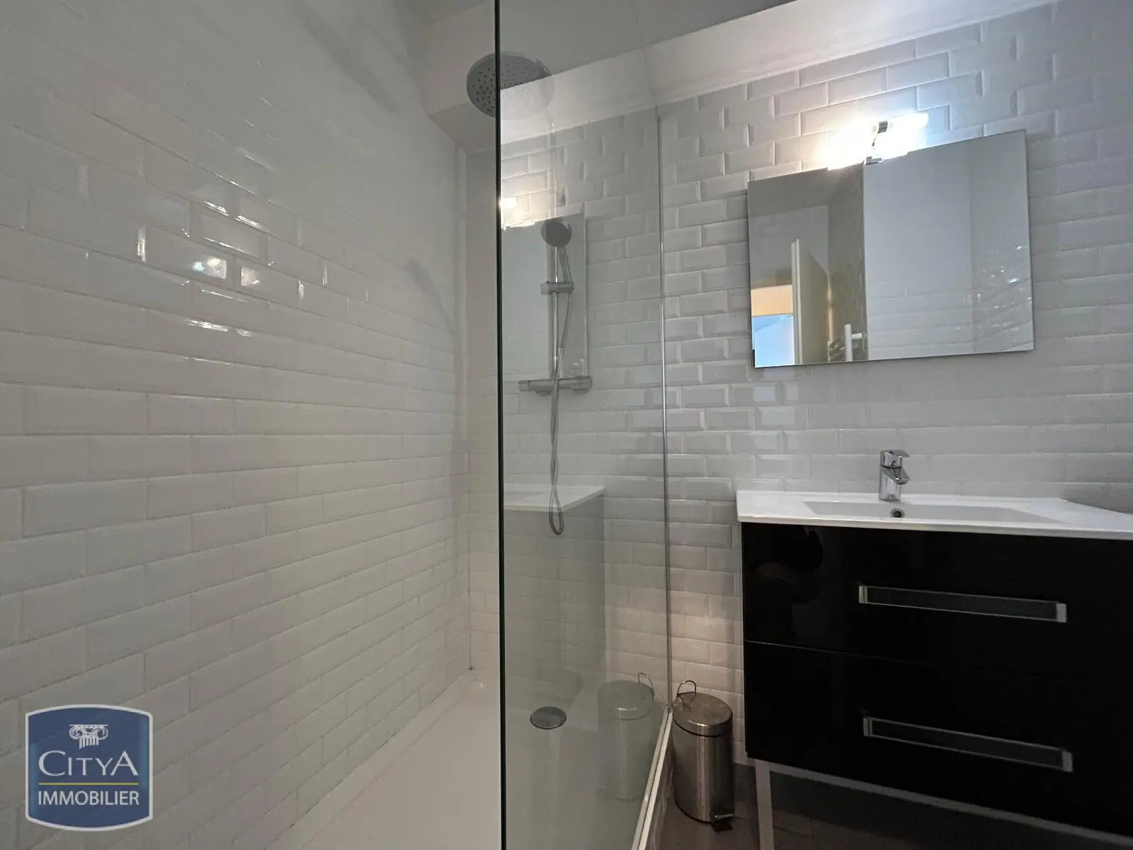 Photo 3 Appartement 1 pièce 29.74m²