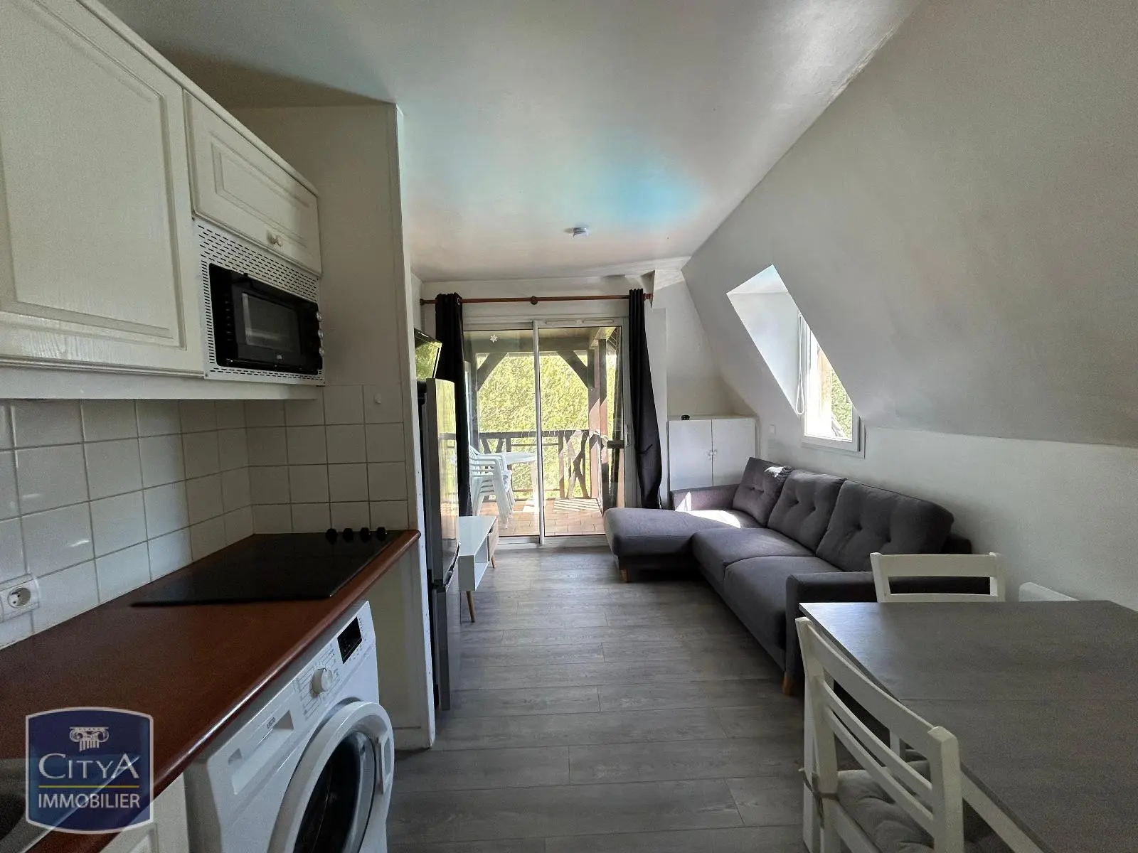 Photo 1 Appartement 2 pièces 27.37m²