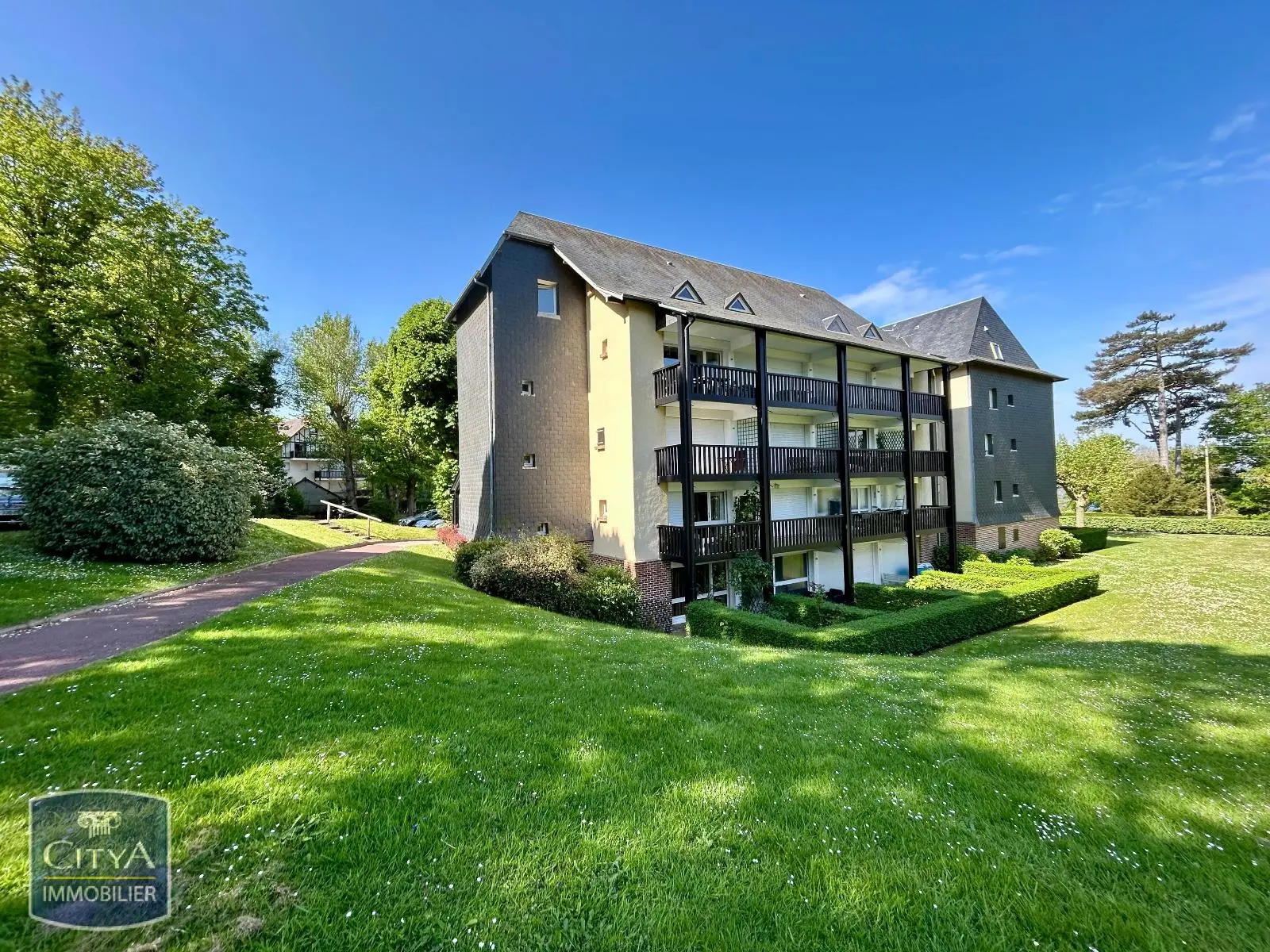 Photo 11 Appartement 1 pièce 27.87m²