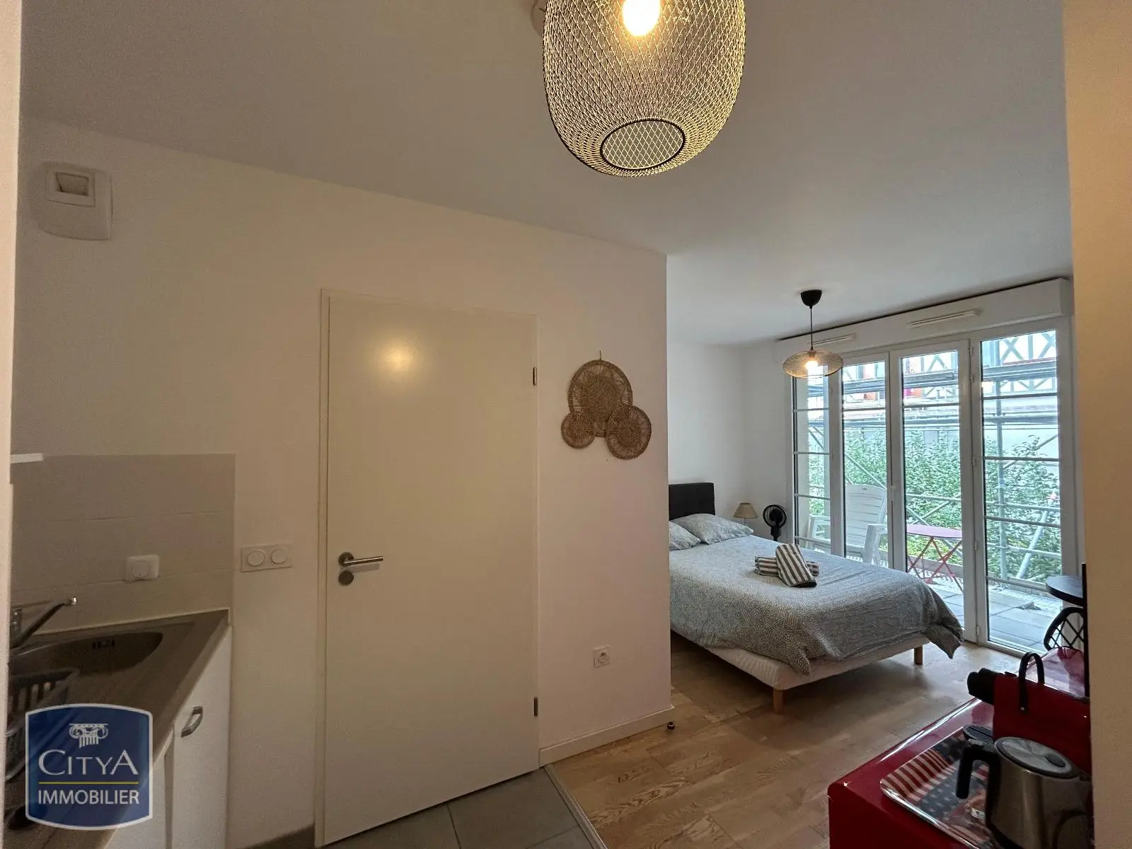 Photo 1 Appartement 1 pièce 20m²