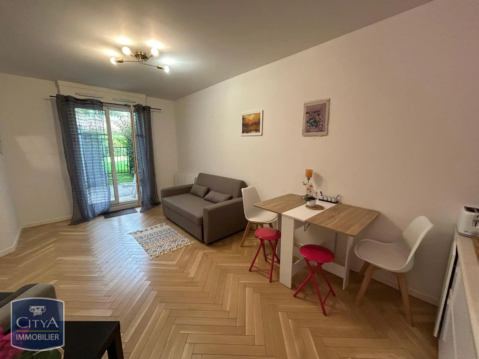 Photo 1 Appartement 1 pièce 29.64m²