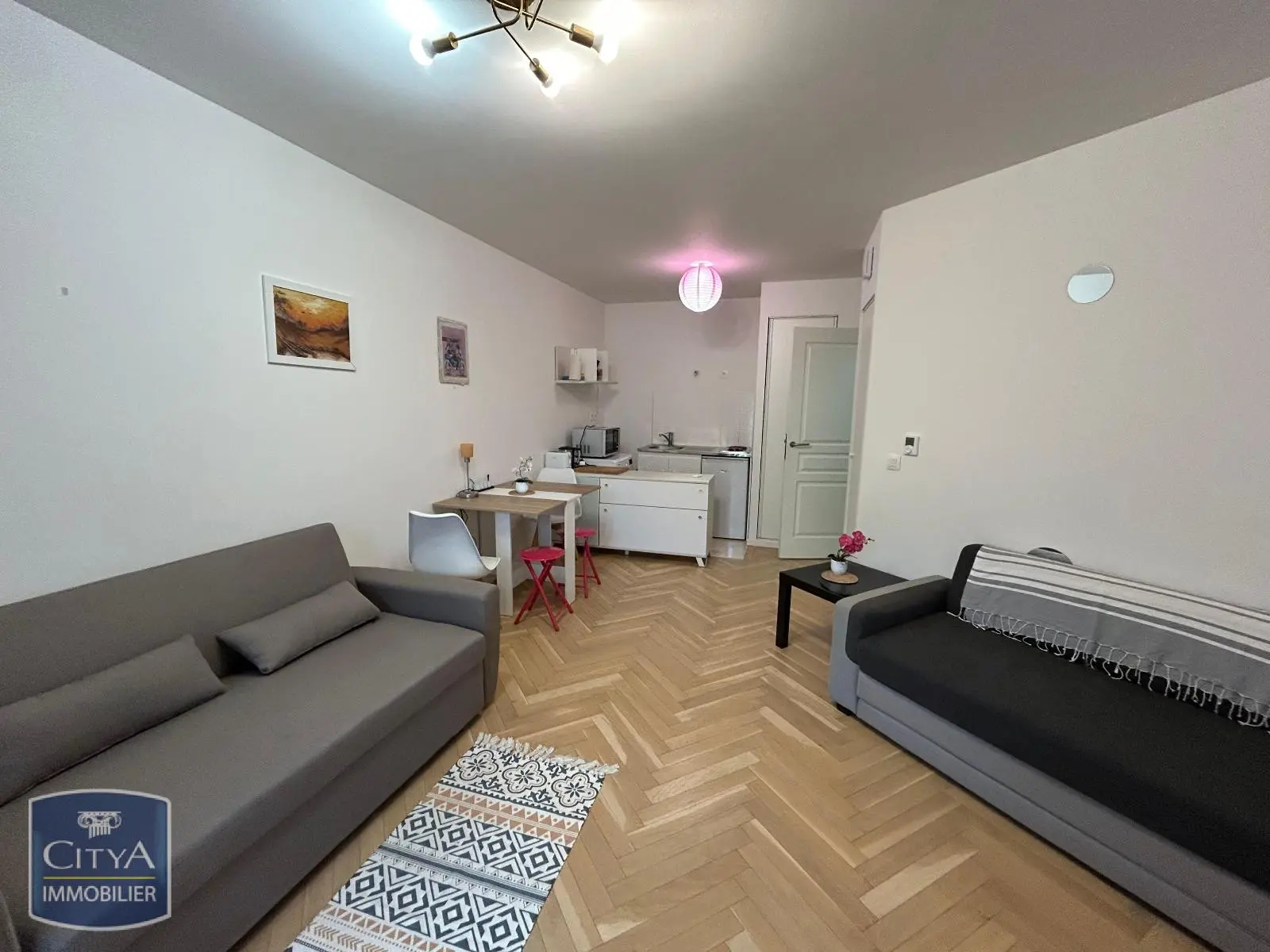 Photo 3 Appartement 1 pièce 29.64m²