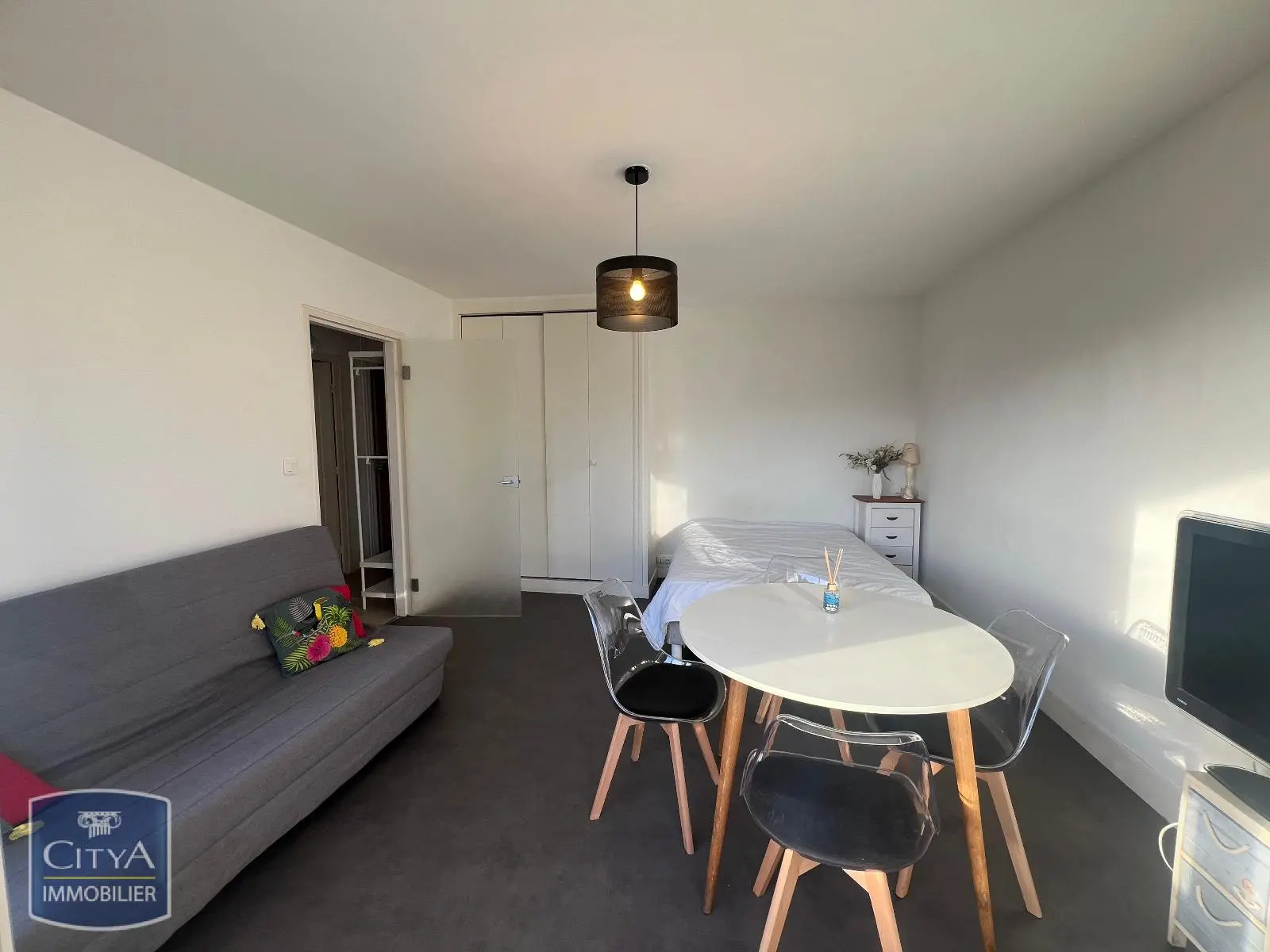 Photo 8 Appartement 1 pièce 31.14m²