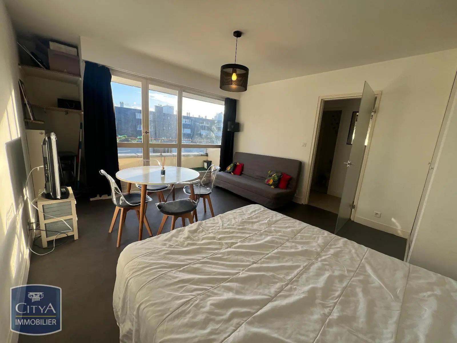 Photo 2 Appartement 1 pièce 31.14m²