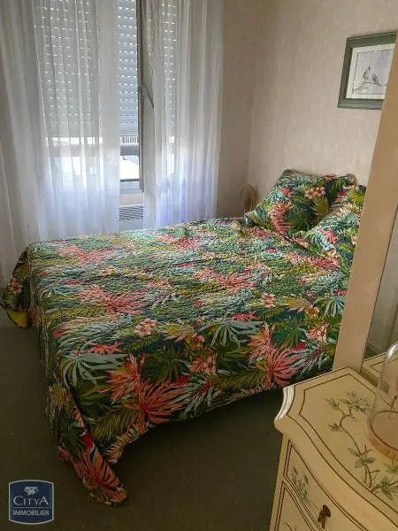 UNE CHAMBRE