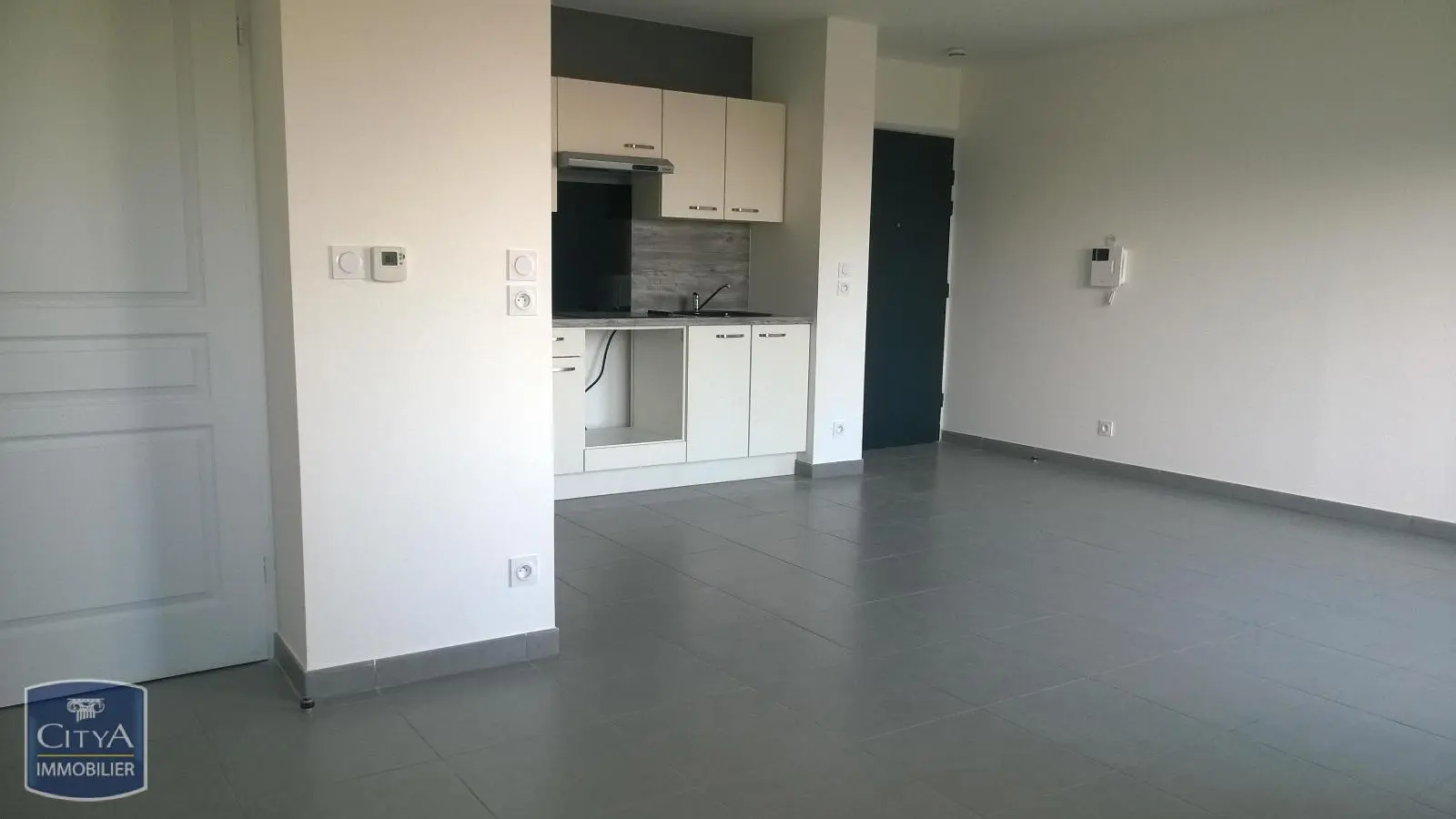 Photo 2 pour Appartement 1 pièce 32.91m² Photo 2 Appartement 1 pièce 32.91m²