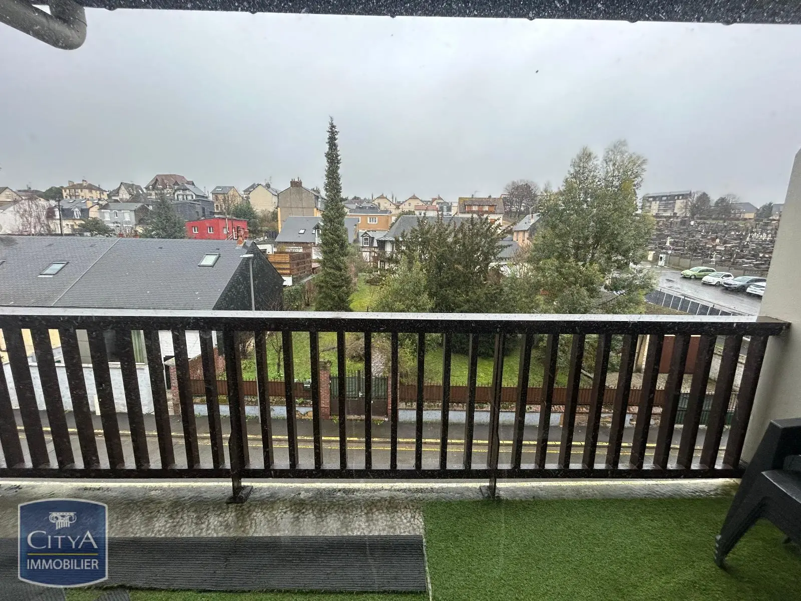 MEUBLE