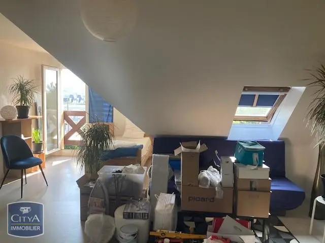 Photo 2 Appartement 1 pièce 28m²