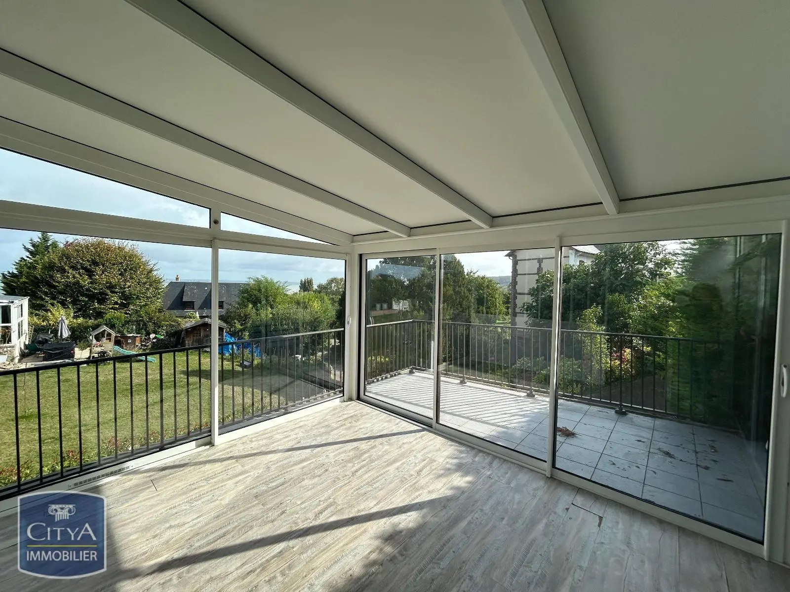 Photo 1 Maison 5 pièces 101.98m²