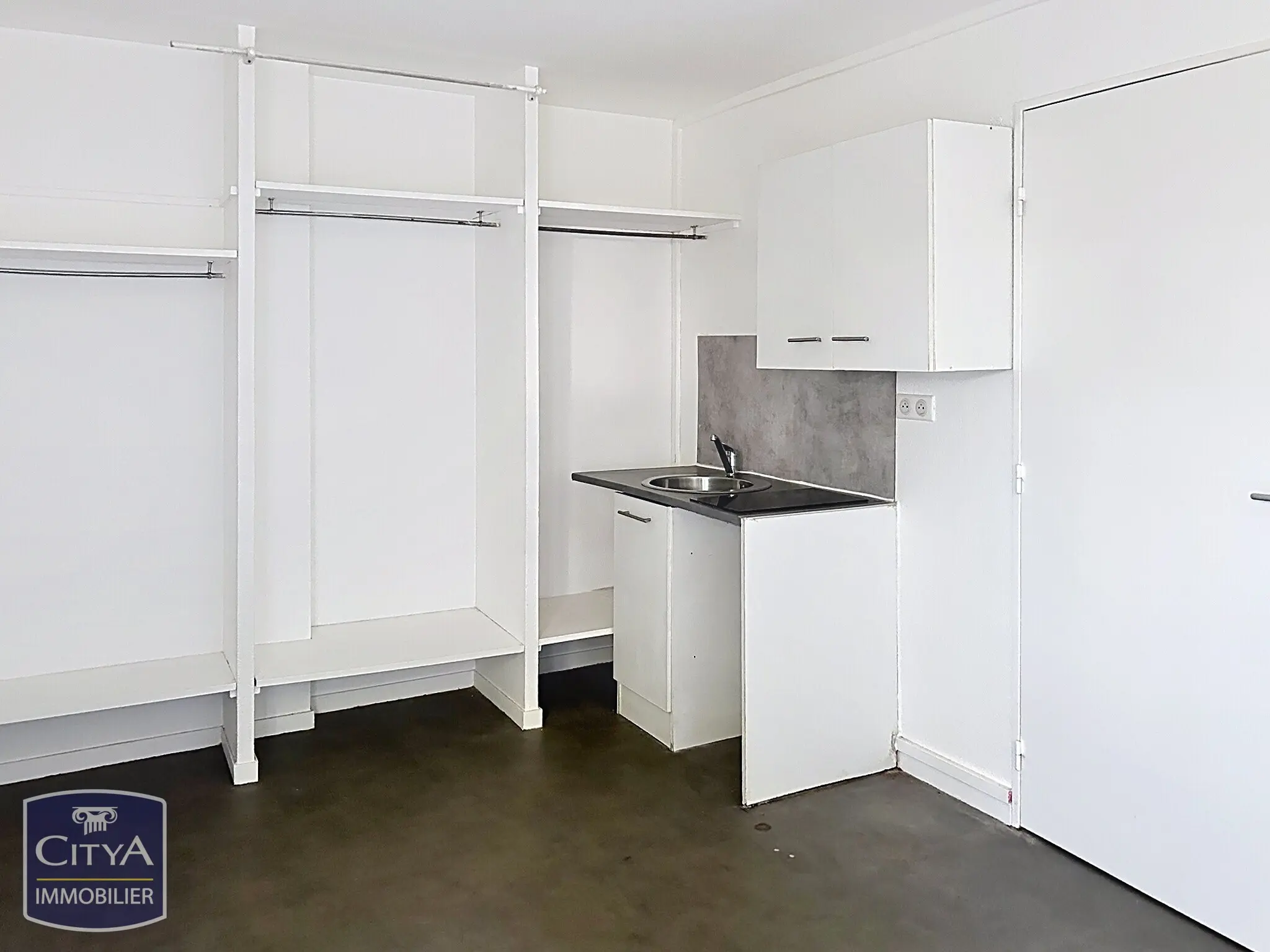 Photo 3 Appartement 1 pièce 19.01m²