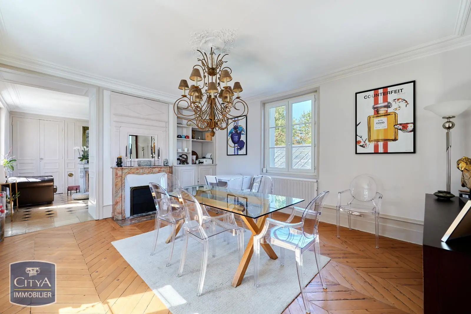 Photo 2 Maison 7 pièces 195m²