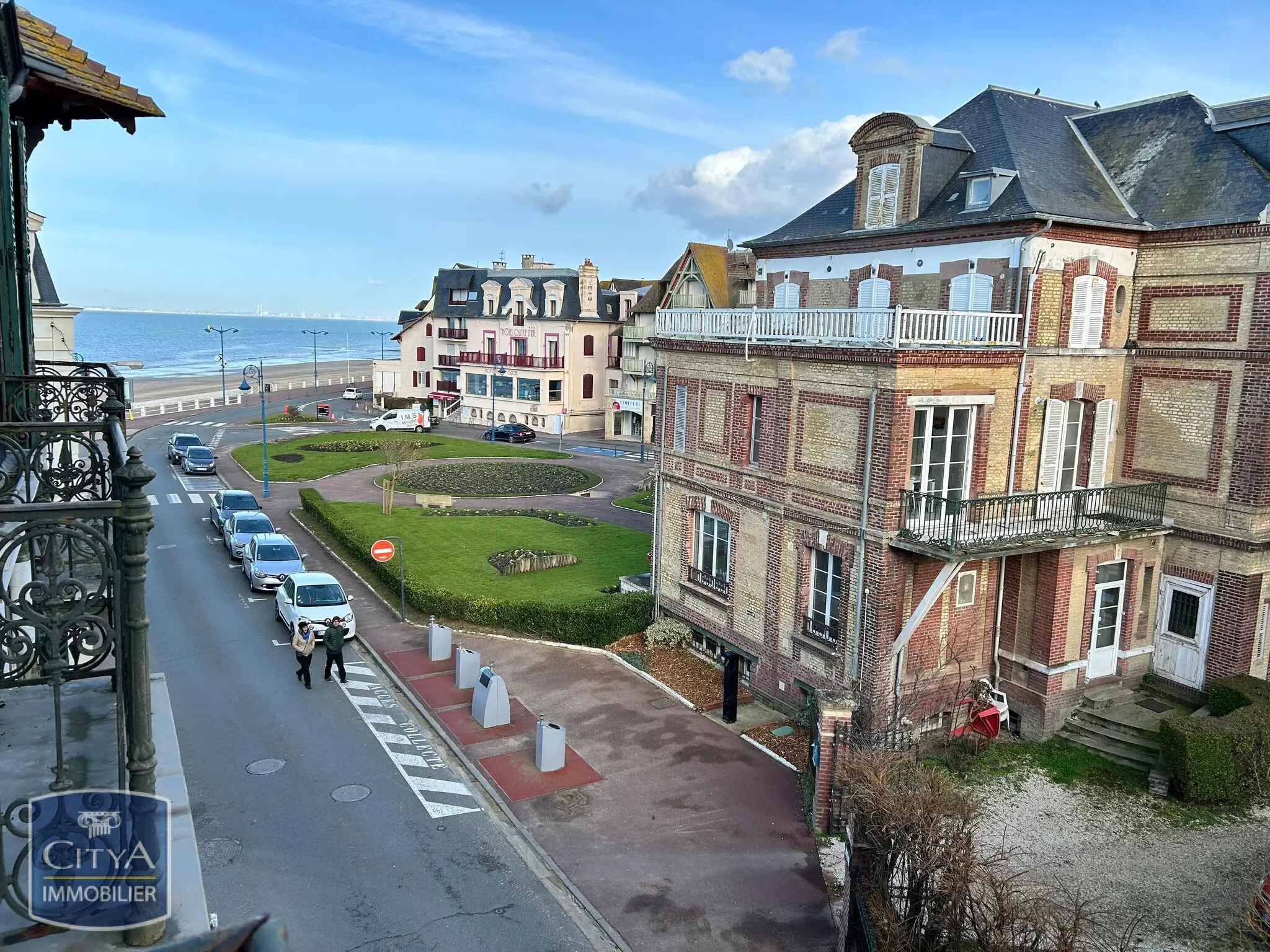 Photo 1 Appartement 1 pièce 16.01m²