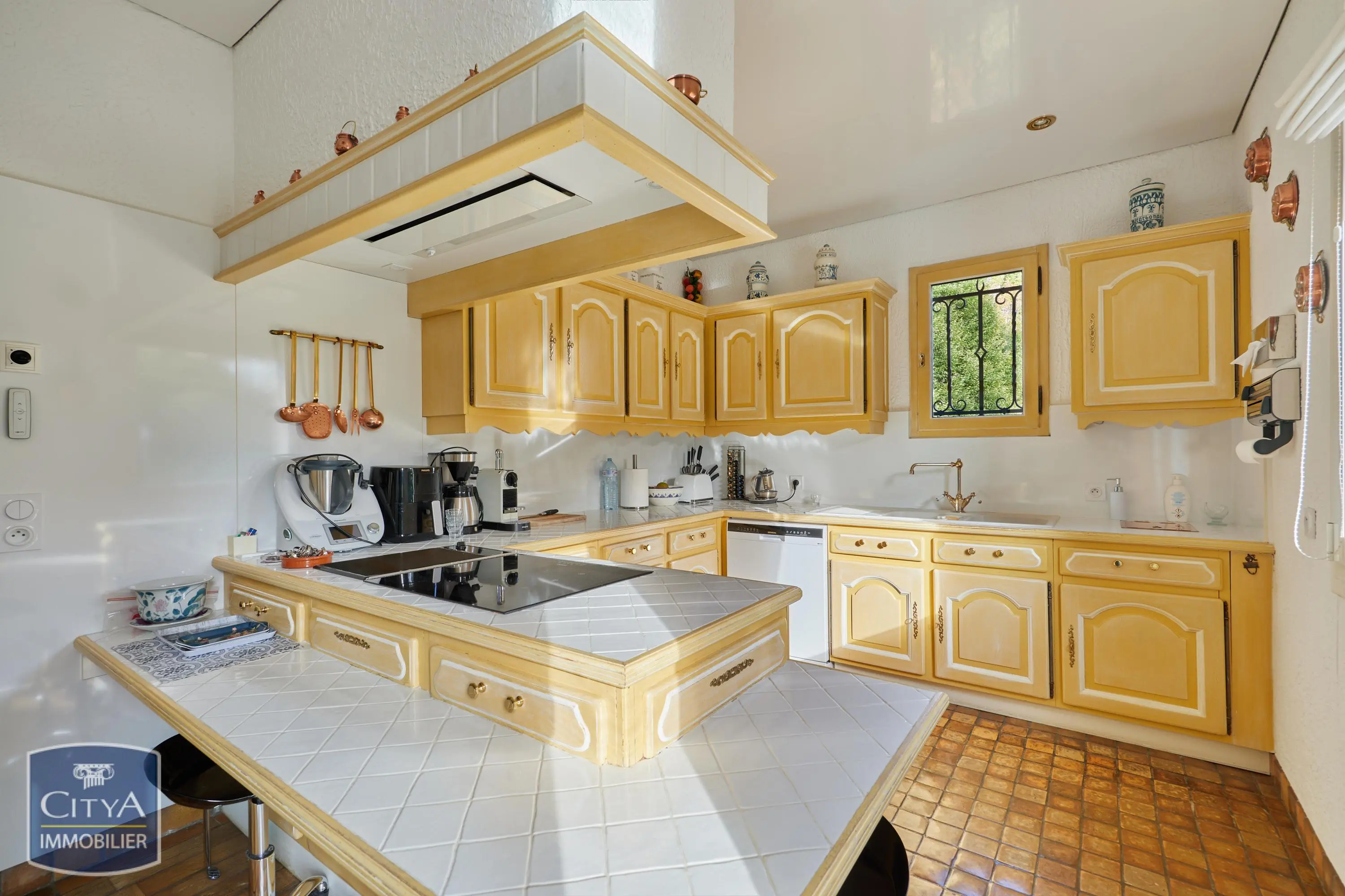 Photo 11 Maison 8 pièces 385m²