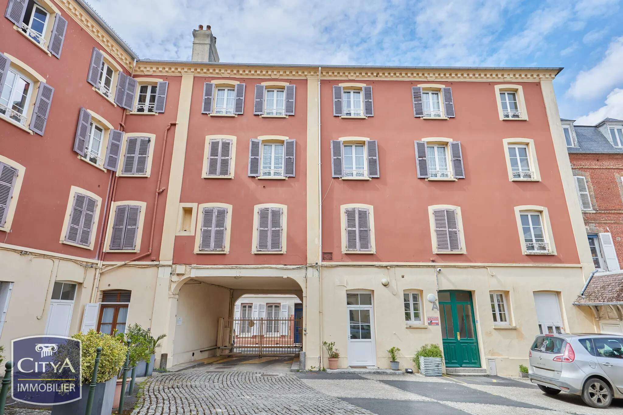 Photo 1 Appartement 2 pièces 45m²